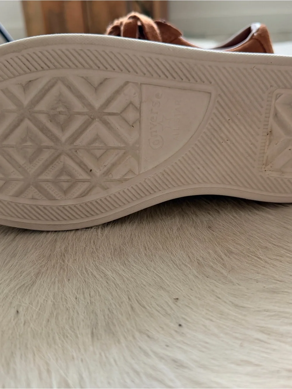 Converse Women’s. Platform Suede Sneakers - Rust Brown - Picture 6 of 6